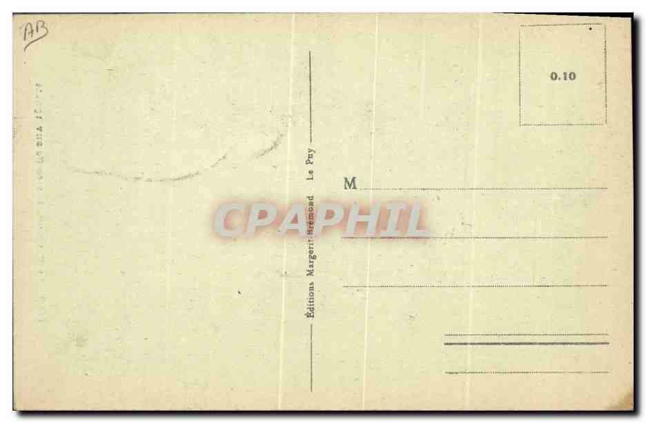 CPA Folklore La paysanne a la coiffe auvergnate — Verso