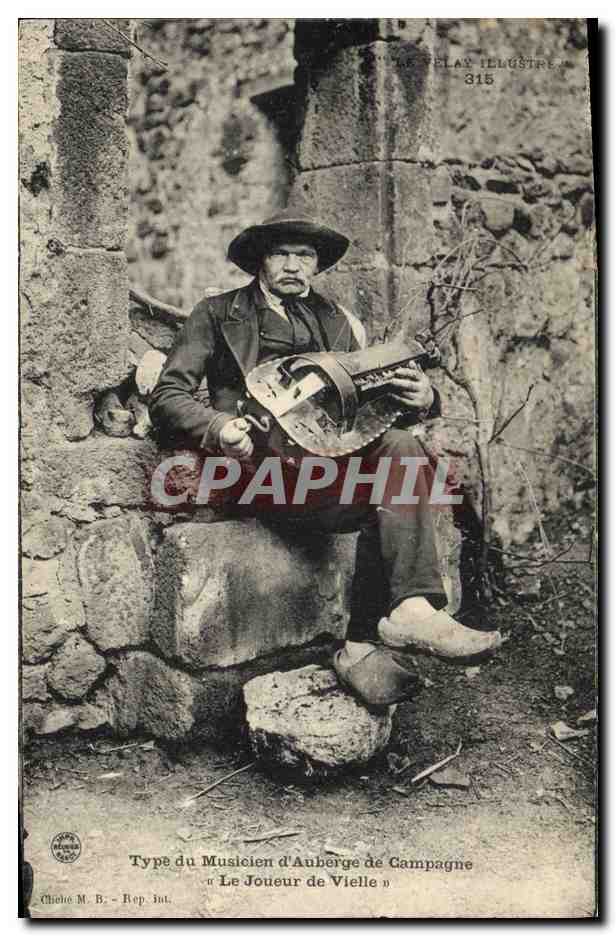 CPA Folklore Le Velay Type du musicien d'Auverge de campagne Le joueur de Vielle