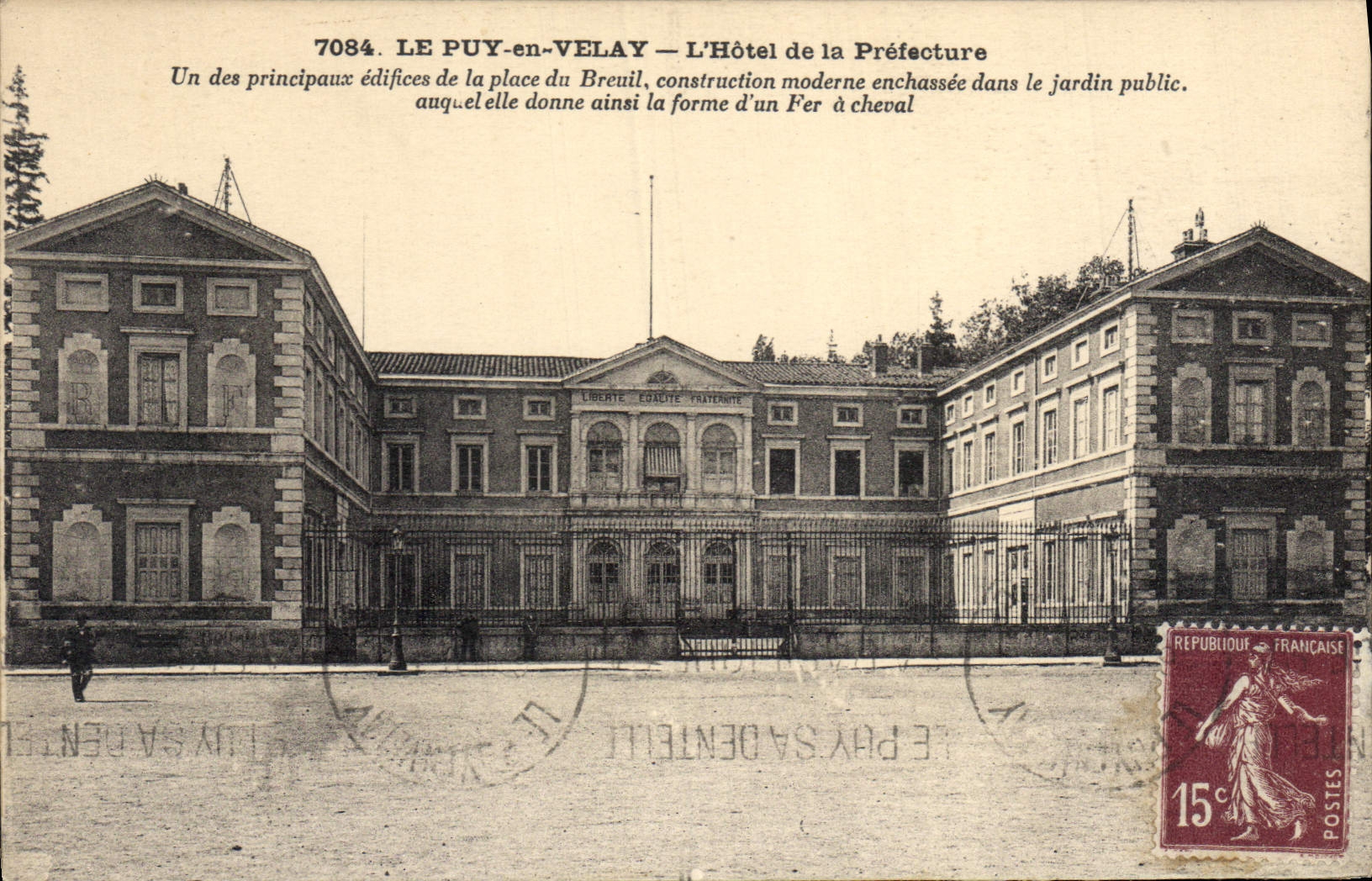 CPA Le Puy en Velay L'Hotel de la Prefecture 