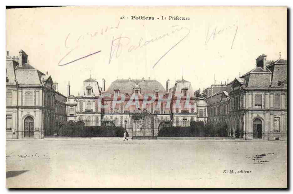 CPA Prefecture Poitiers