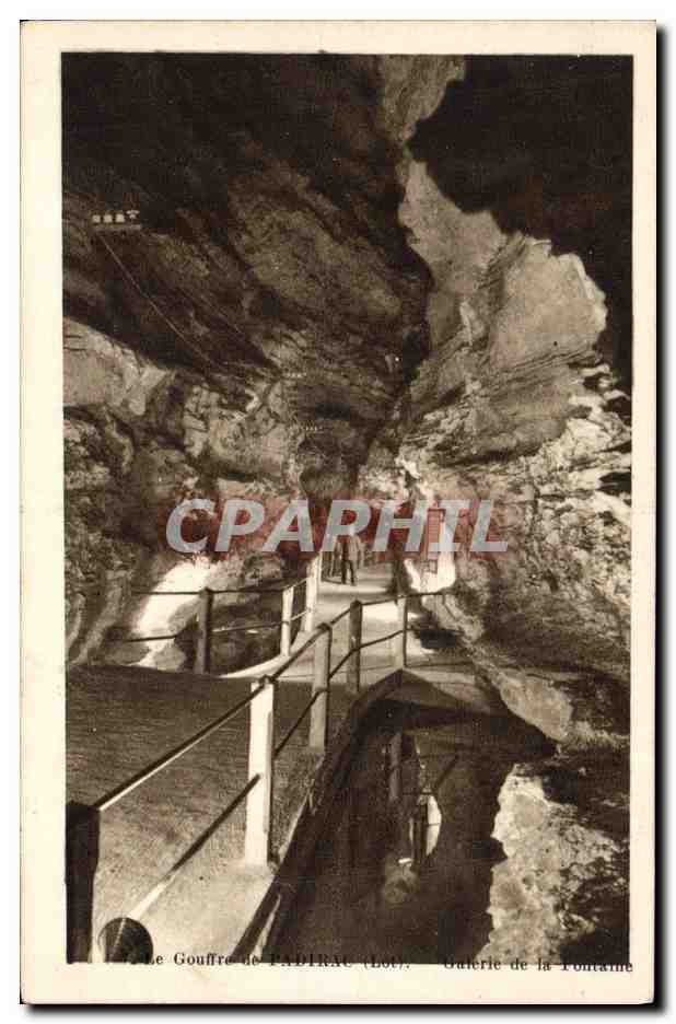 CPA Grotte Grottes Gouffre de Padirac Galerie de la fontaine