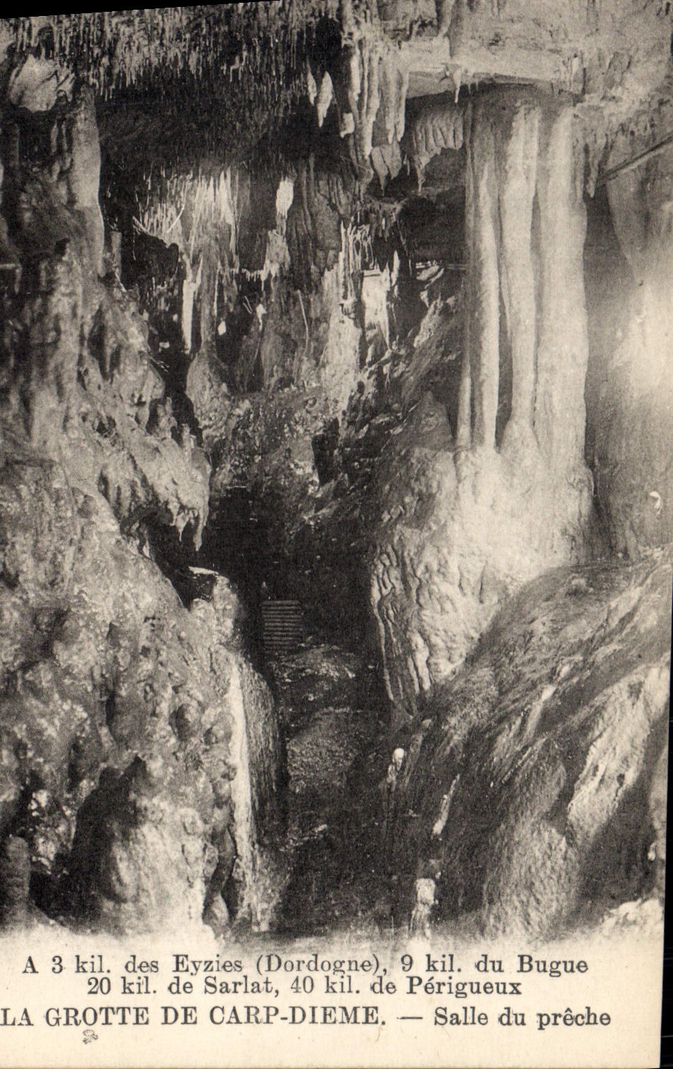 CPA Grotte de Carpe Diem Les Eyzies Dordogne Salle du preche Grottes 
