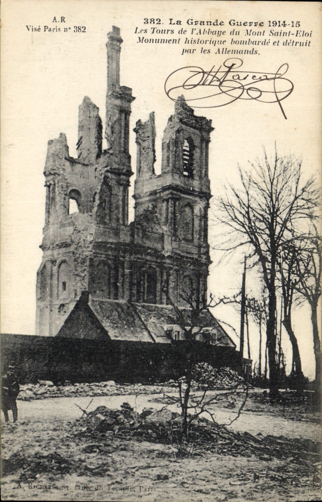 Mont-Saint-Éloi — Ruins of the abbey towers bombed in 1914-15 — Visé Paris n° 382