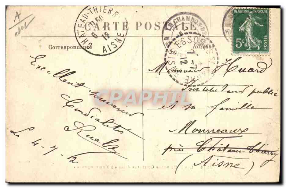 CPA Folklore Les differentes coiffures dites A l'Auvergnate — Verso