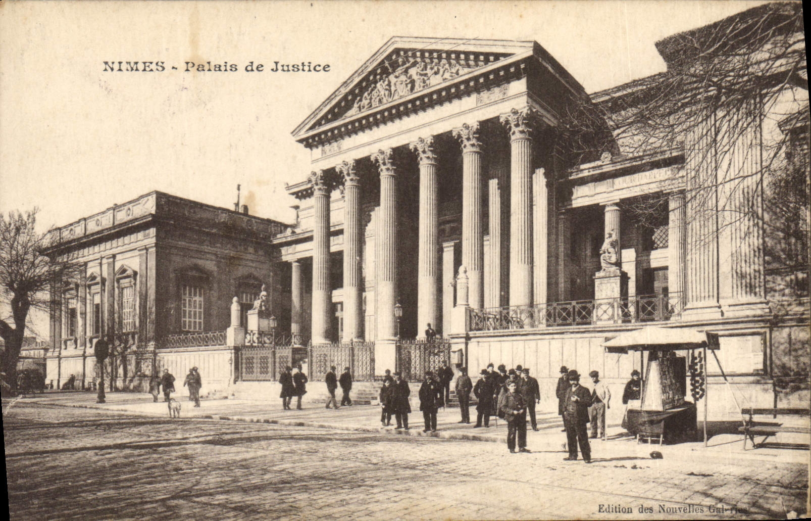 CPA Palais de justice Nimes