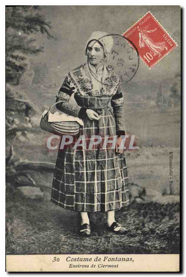 CPA Folklore Costume de Fontanas Environs de Clermont