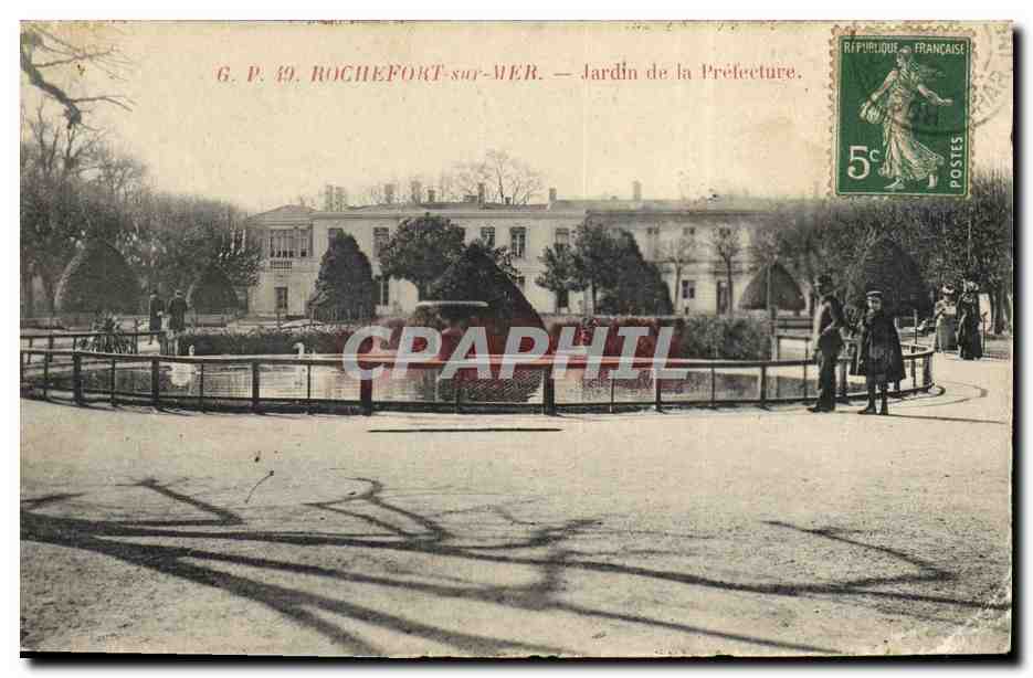 CPA Rochefort sur Mer Jardin de la Prefecture 