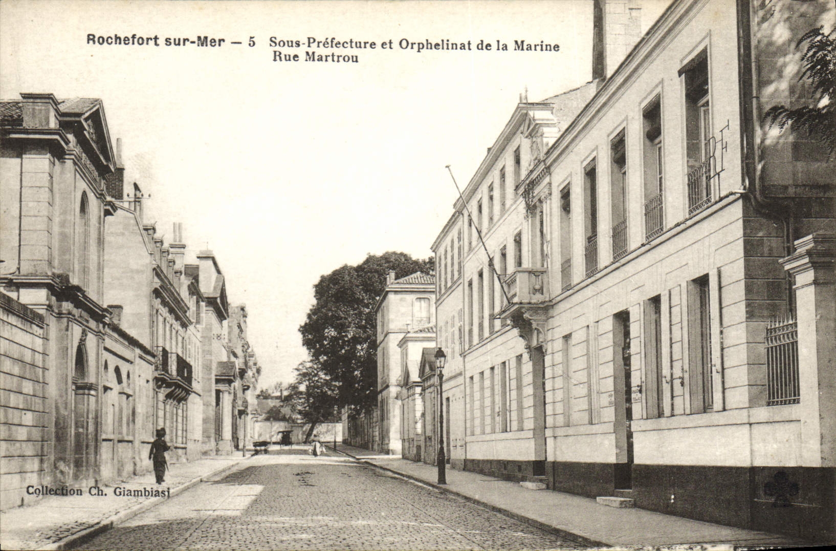 CPA Rochefort sur Mer Sous Prefecture et orphelinat de la marine Rue Martrou 