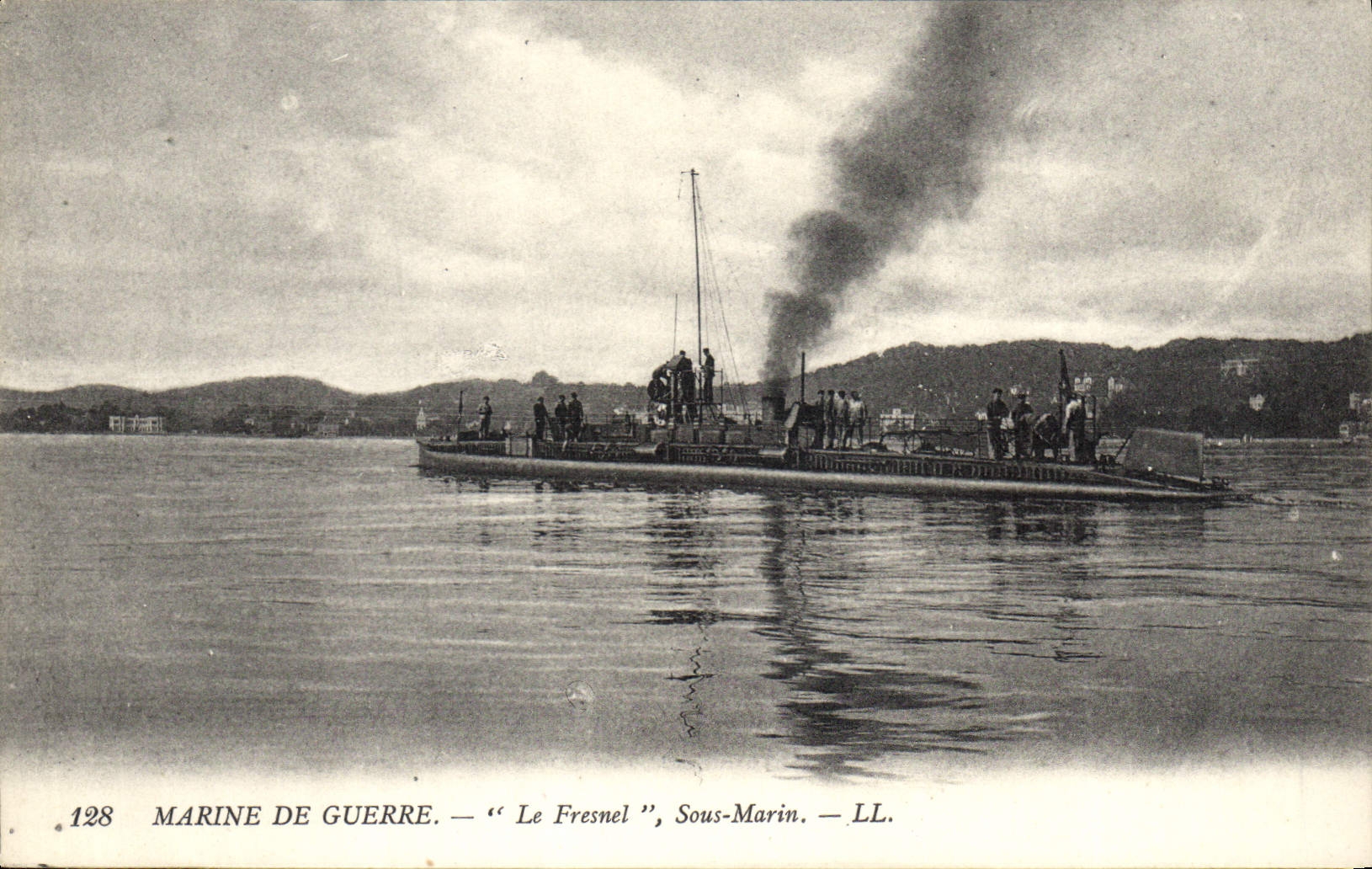 Marine de guerre — "Le Fresnel", sous-marin — LL. — N° 128