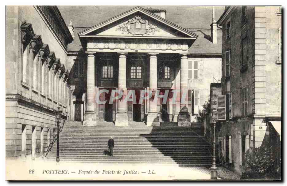 CPA Palais de justice Poitiers Facade 