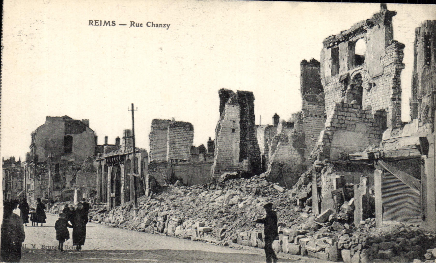 Reims — Rue Chanzy — Ruines après guerre — M. Brunet, Reims