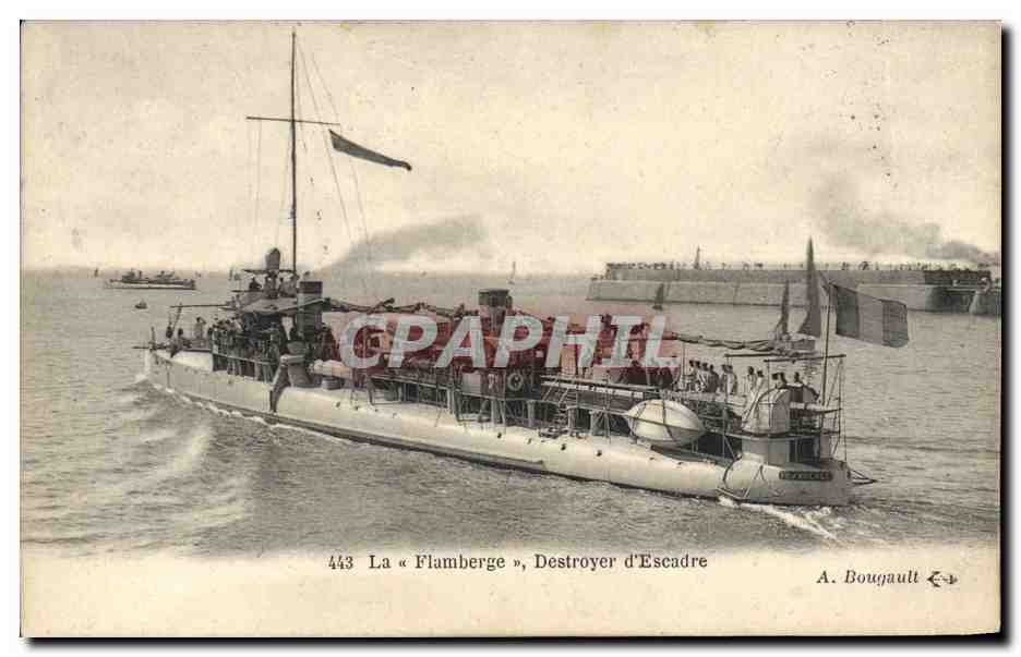 CPA Bateau de guerre La Flamberge Destroyer d'escadre