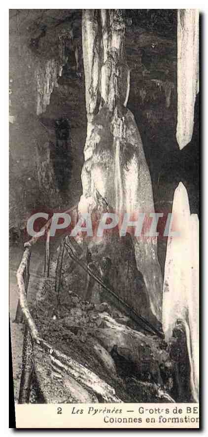 CPA Grotte Grottes de Betharram Colonnes en formation