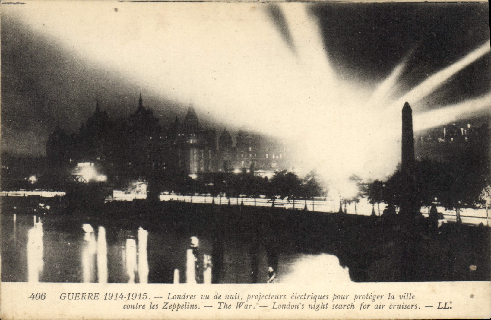 Londres vu de nuit — projecteurs électriques pour protéger la ville contre les Zeppelins — LL. — n°406