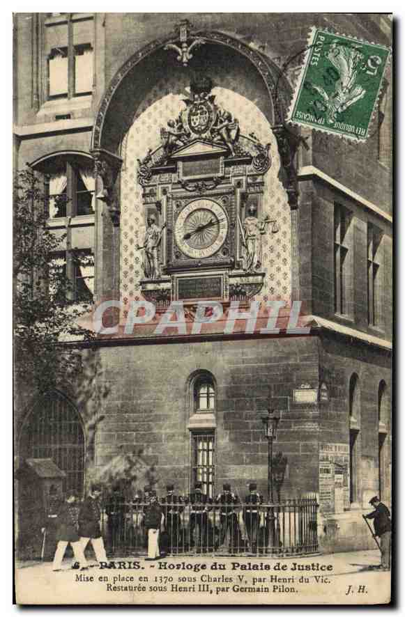 CPA Palais de Justice Paris Horloge Militaria