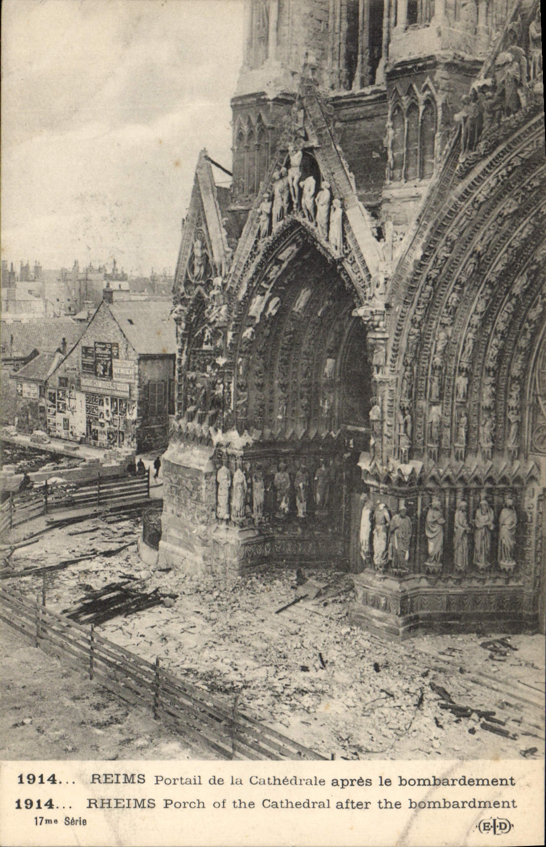 Reims — Portail de la Cathédrale après le bombardement — E.D. 17me Série