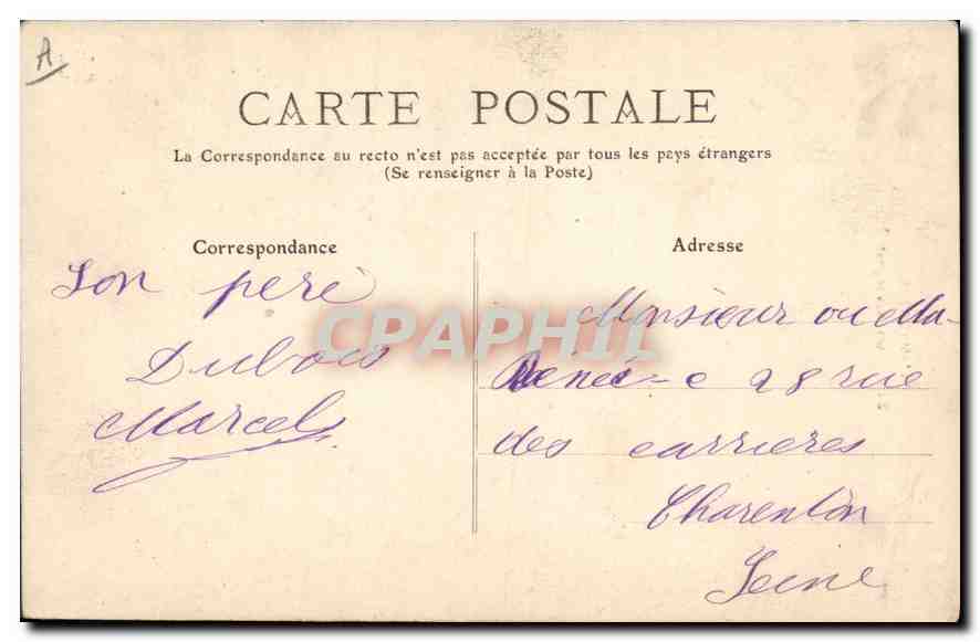 CPA Folklore Auvergne Un Auvergnat — Verso