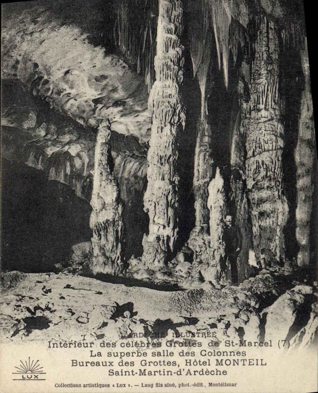 CPA Grotte Grottes de St Marcel Salle des colonnes Bureaux des grottes Hotel Monteil Saint Martin d'