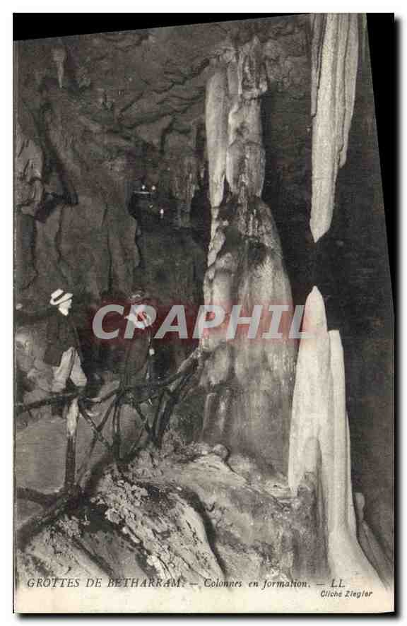 CPA Grotte Grottes de Betharram Colonnes en formation