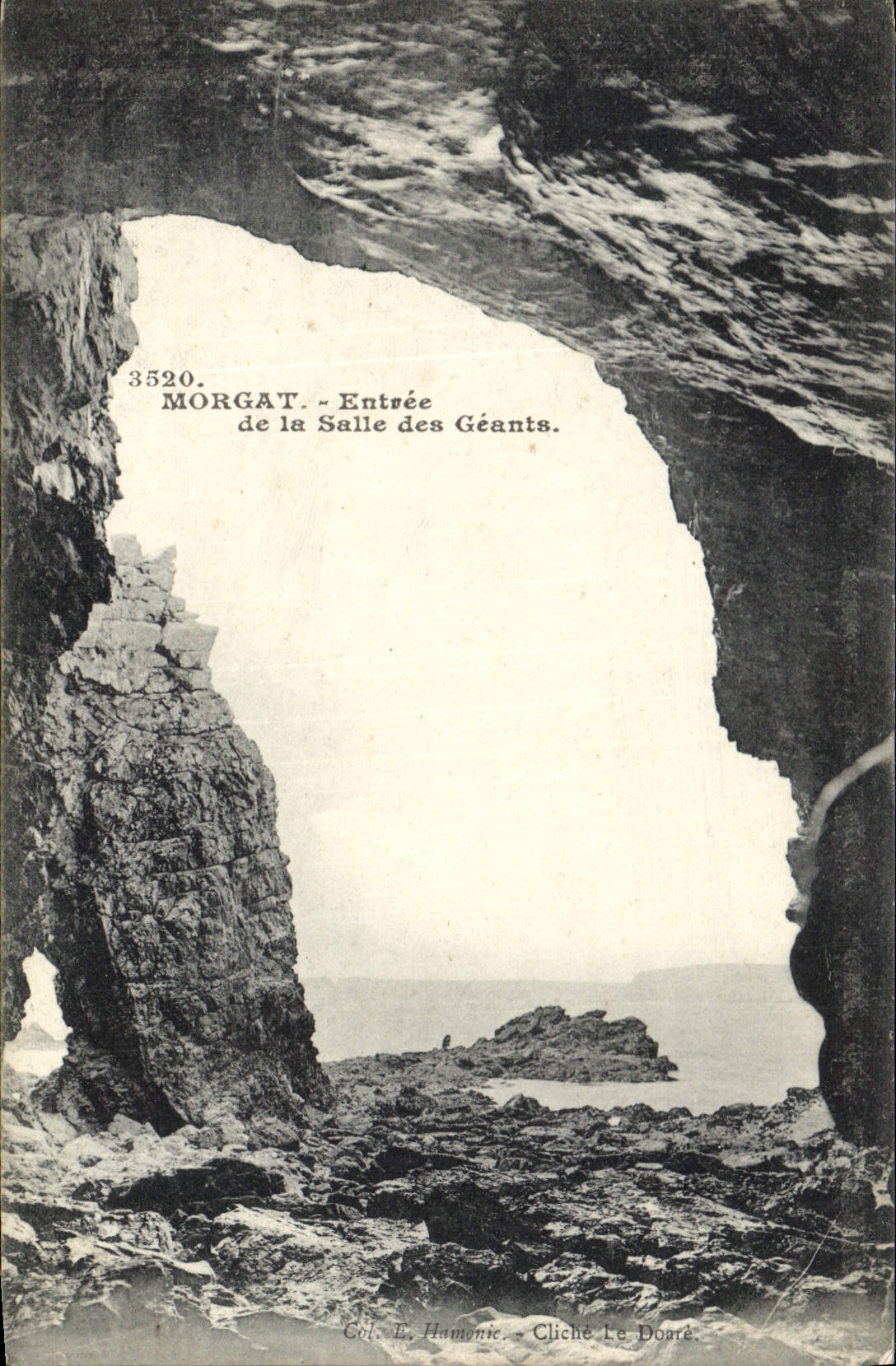 CPA Grotte Grottes Morgat Entree de la salle des geants 