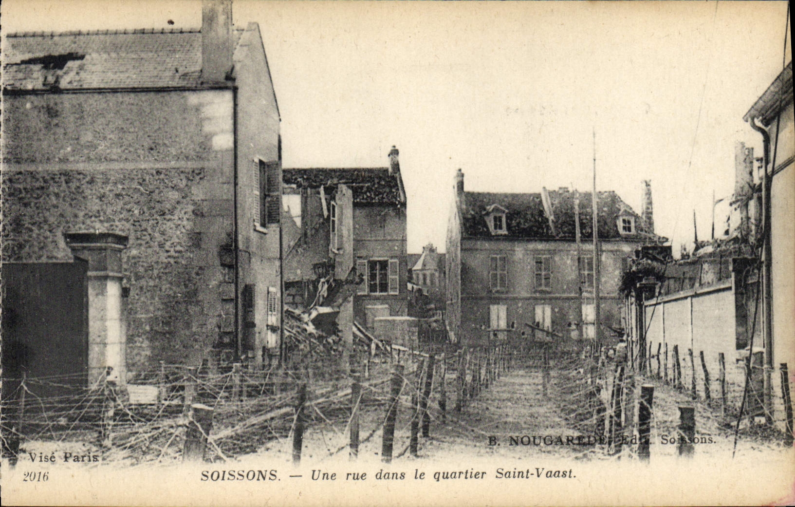 Soissons — Une rue dans le quartier Saint-Vaast — B. Nougarde, Soissons