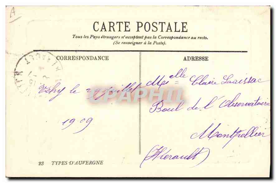 CPA Folklore Types d'Auvergne un Bapteme  — Verso