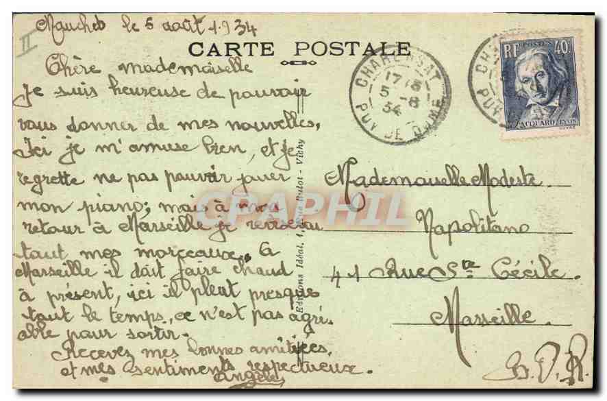 CPA Folklore L'Auvergne Pittoresque jeune Auvergnate  — Verso