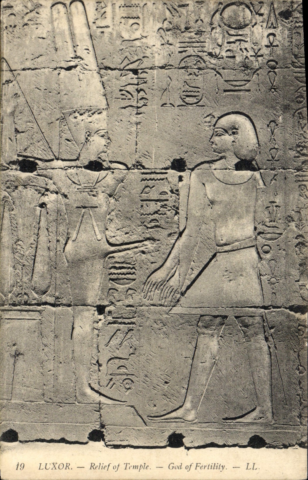 Luxor — Relief du Temple — Dieu de la Fertilité — LL.