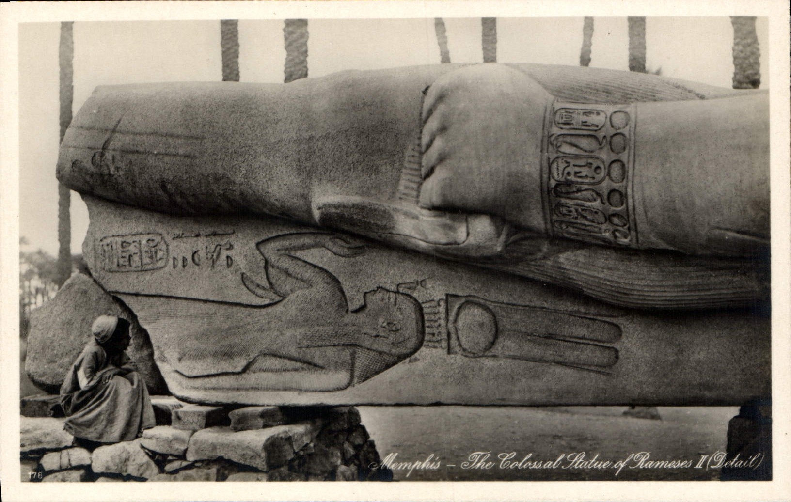 Memphis — La statue colossale de Ramsès II (détail) — Lehner & Landrock, n° 178