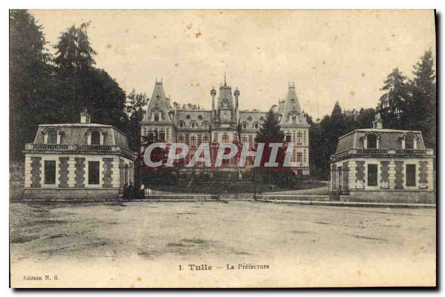 CPA Tulle La Prefecture 