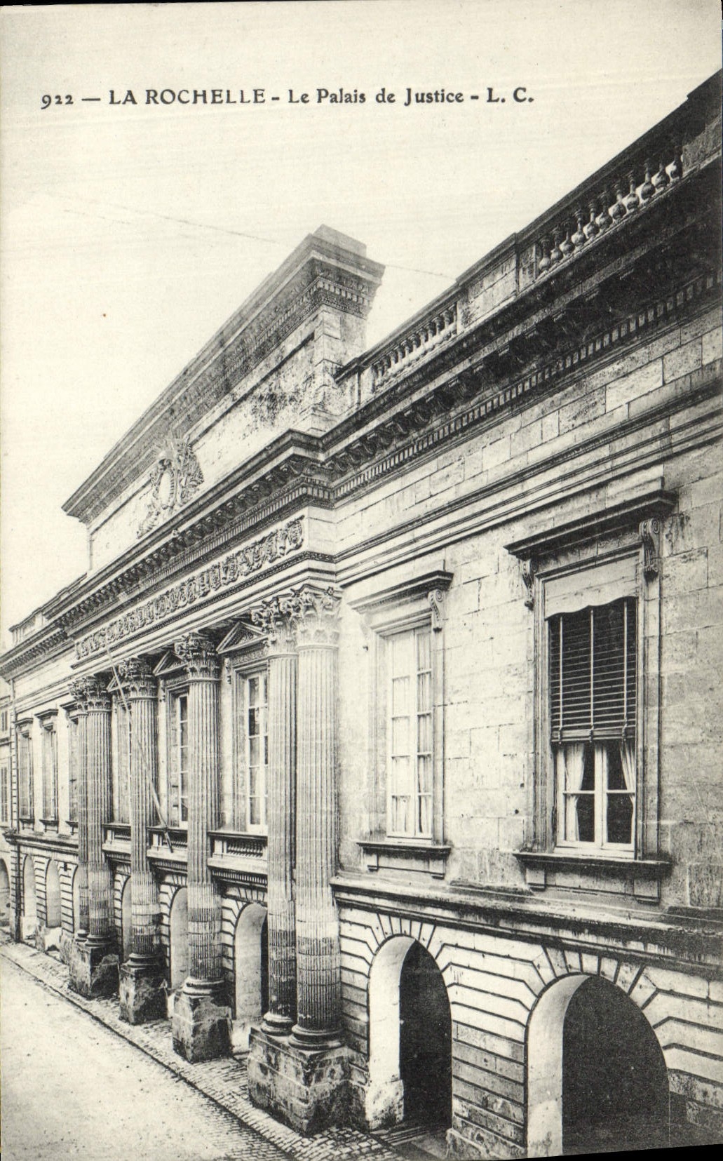 CPA La Rochelle le Palais de justice 