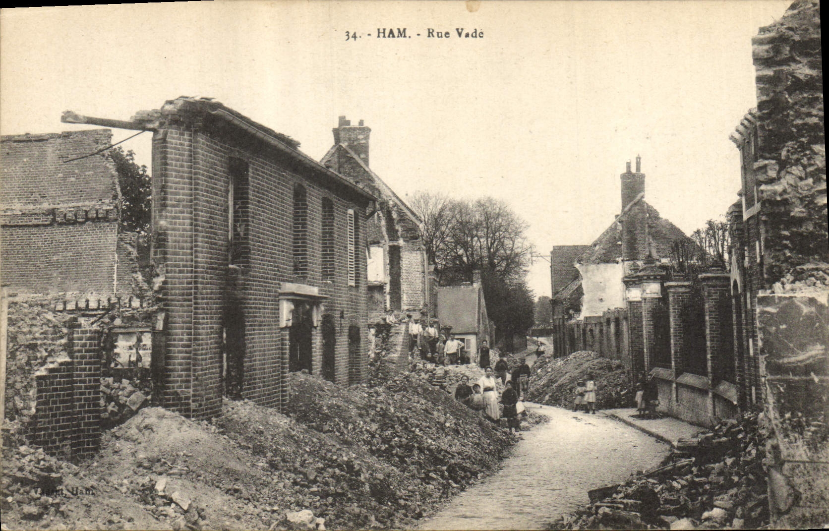 HAM - Rue Vadé — Demolitions and Ruins — anonymous publisher, no. 34