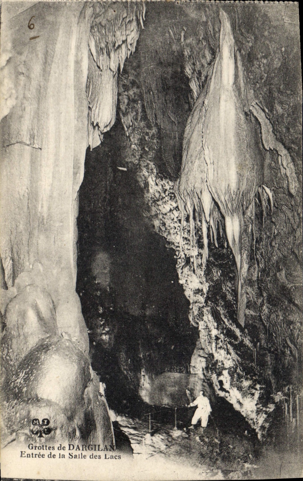 CPA Grottes de Dargilan Entree de la Salle des Lacs 
