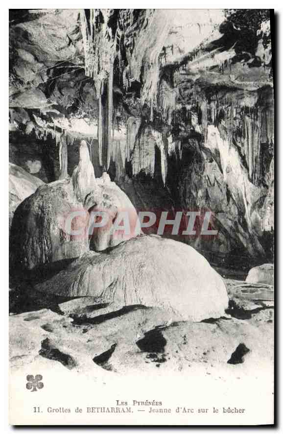 CPA Les Pyrenees Grottes de Betharram Jeanne d'Arc sur le bucher 