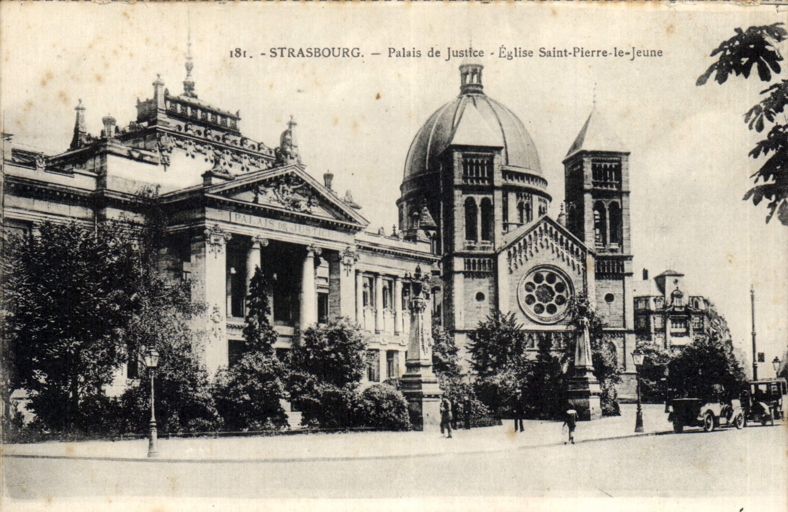 CPA Strasbourg Palais de Justice Eglise Saint Pierre le Jeune 