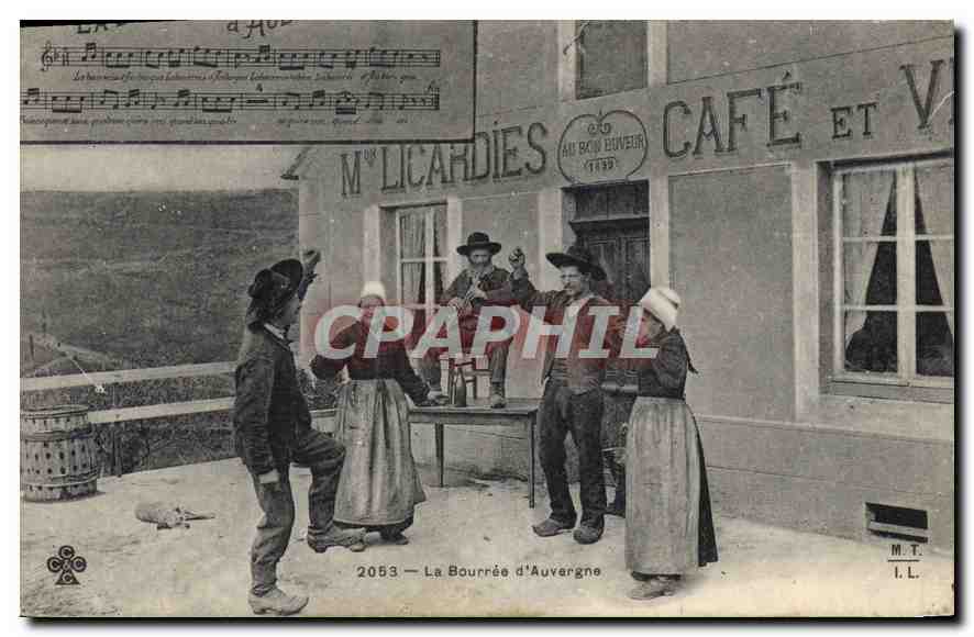 CPA Folklore La Bourree D'Auvergne 
