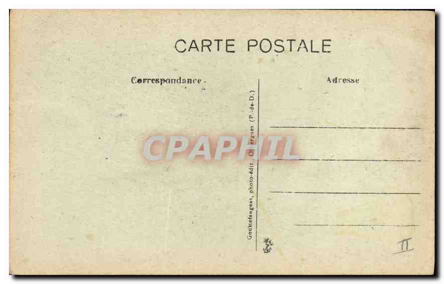 Paysage d'Auvergne — vue de montagnes et village — G. d'O. — Verso