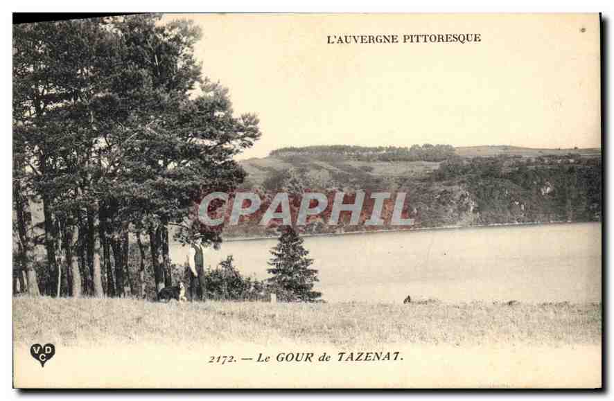 CPA Folklore L'Auvergne Pittoresque le gour de tazenat 