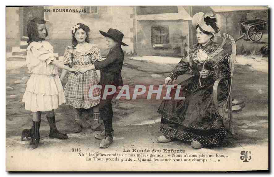 CPA Folklore En bourbonnais la Ronde des Enfants 