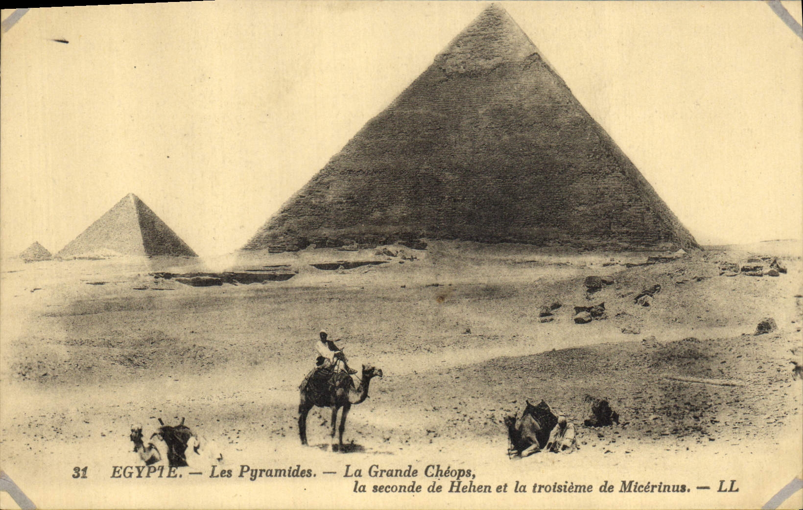 Égypte — Les Pyramides — La Grande Pyramide de Khéops, la seconde de Khéphren et la troisième de Mykérinos — LL