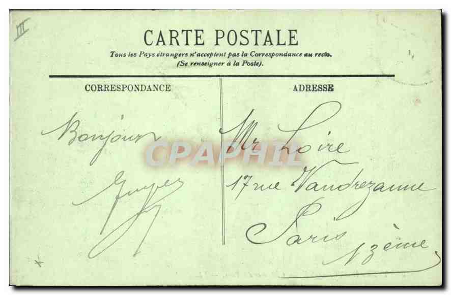 CPA Folklore TYPES D'AUVERGNE.-Costumes du Pays  — Verso