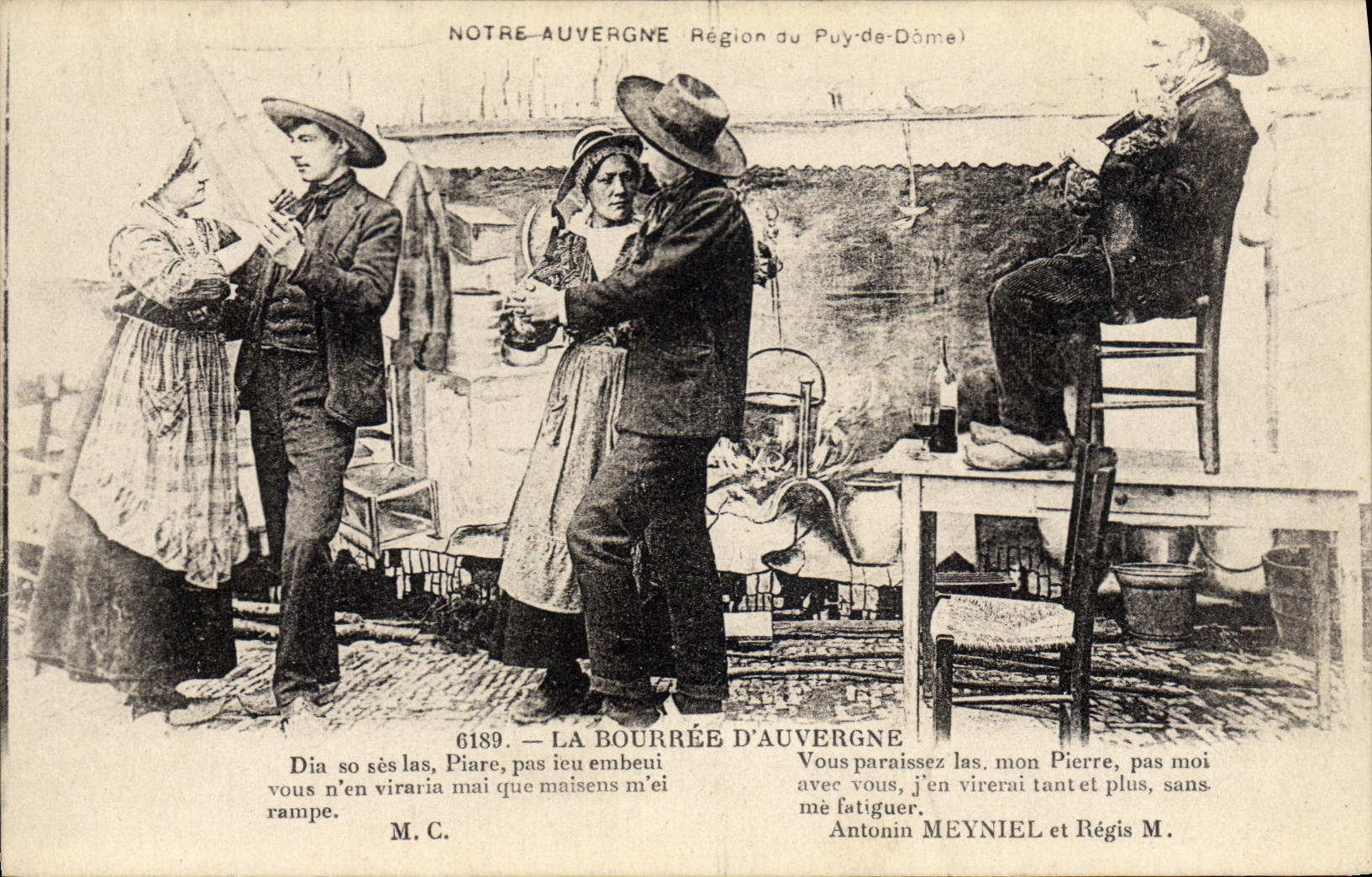 CPA Folklore NOTRE AUVRGNE Region du Puy-de-Dôme