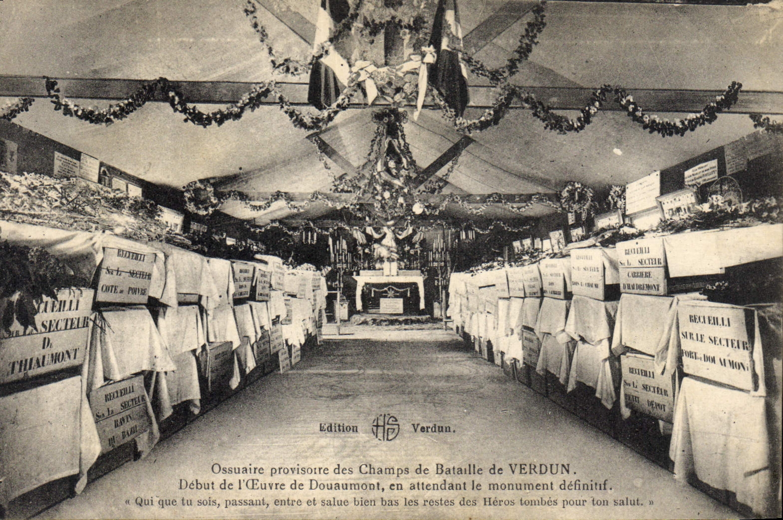 CPA Militaria Ossuaire provisoire des champs de Bataille de VERDUN. Début de l'Oeuvre de Douaumont  