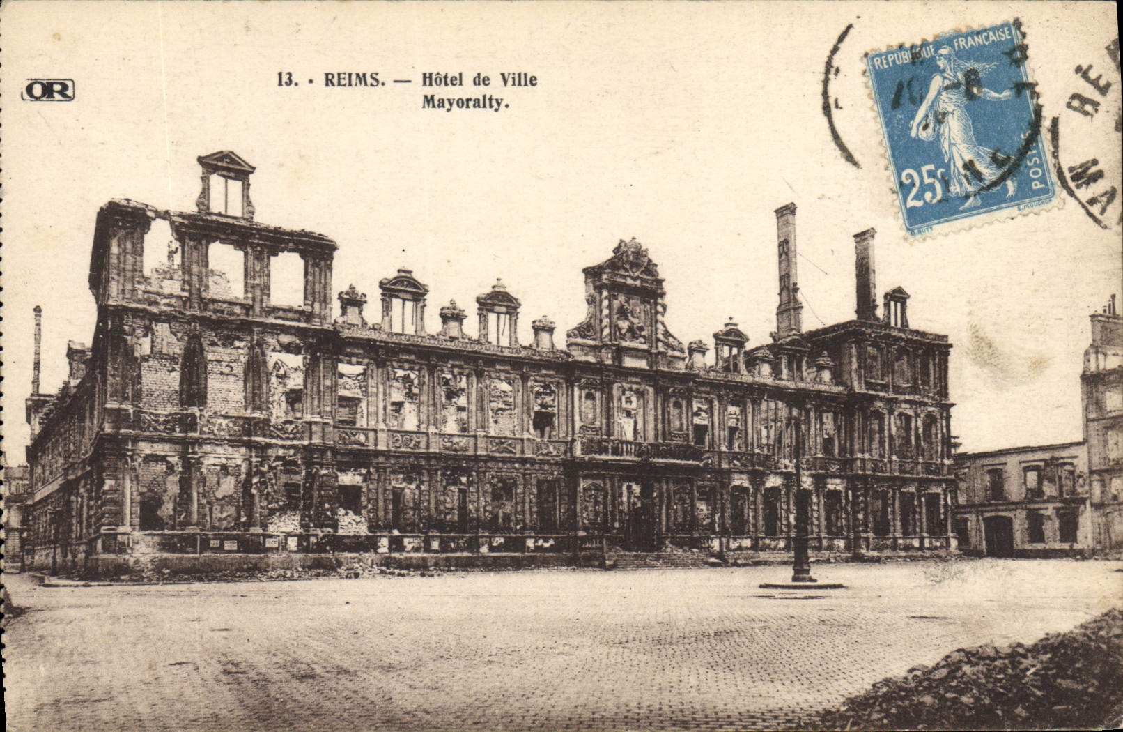 CPA Militaria REIMS HÃ´tel de Ville