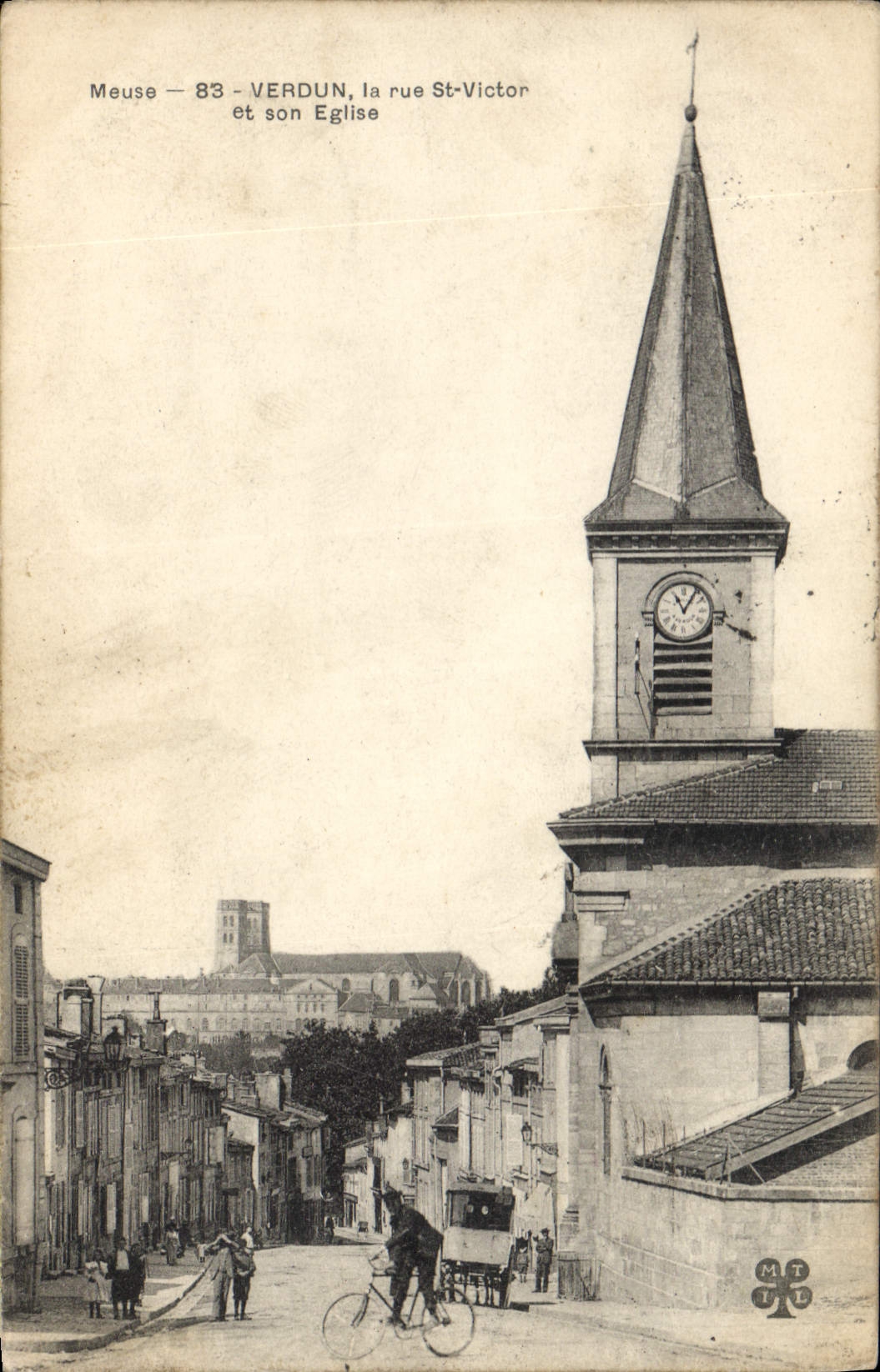 Verdun, la rue St-Victor et son église — Meuse — 83 — éditeur MTLE