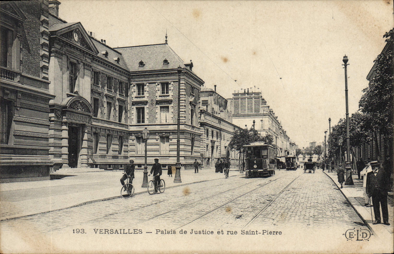 Versailles — Palais de Justice et rue Saint-Pierre — ELD