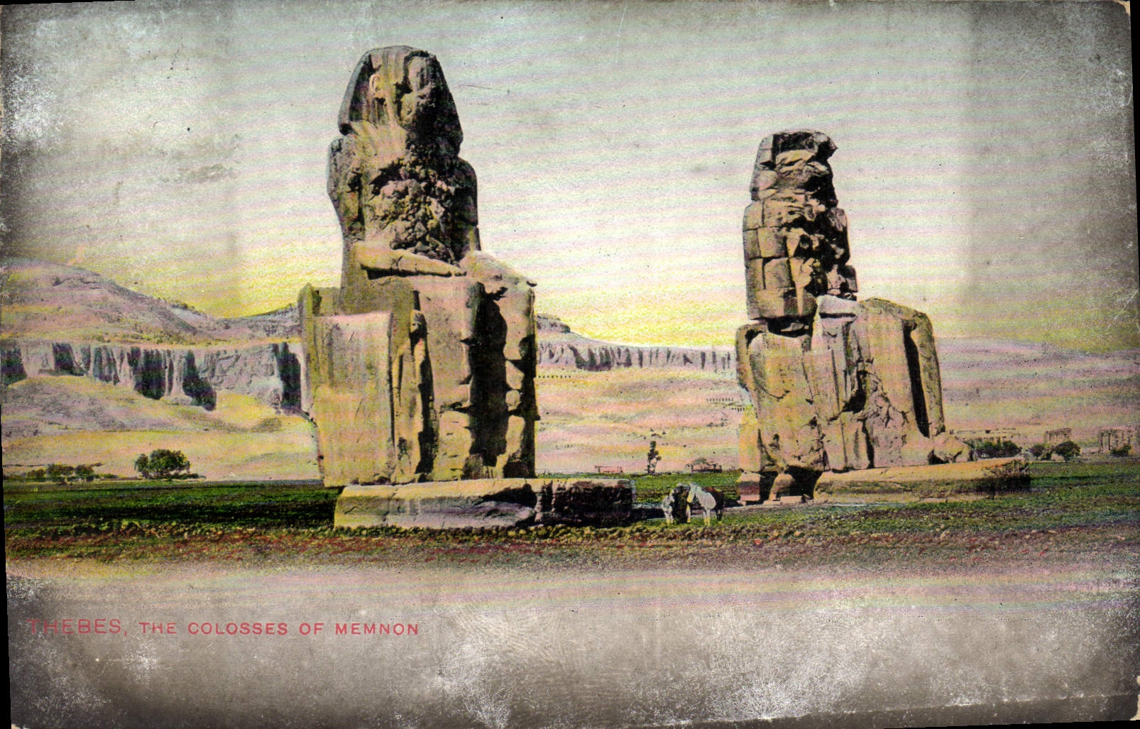 Thèbes, les Colosses de Mémnon — Carte postale universelle n° 82, éditée par Lichtenstern & Harari