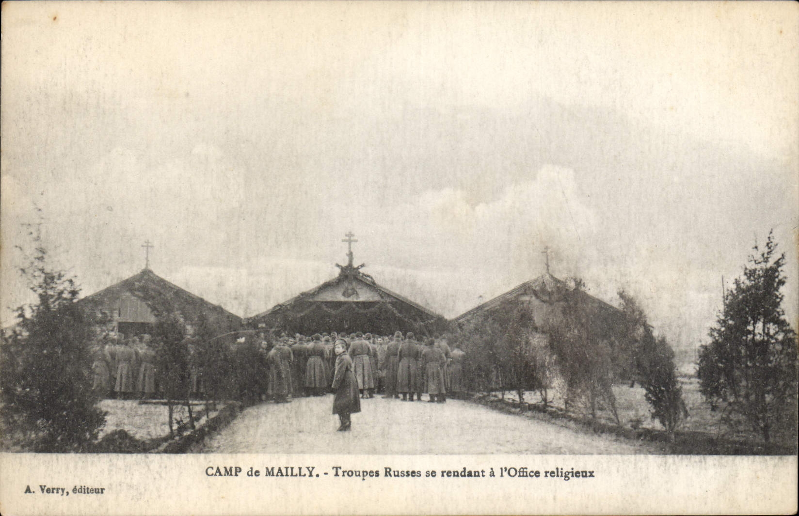 Camp de Mailly — Russische Truppen auf dem Weg zum religiösen Büro — A. Verry, Verleger