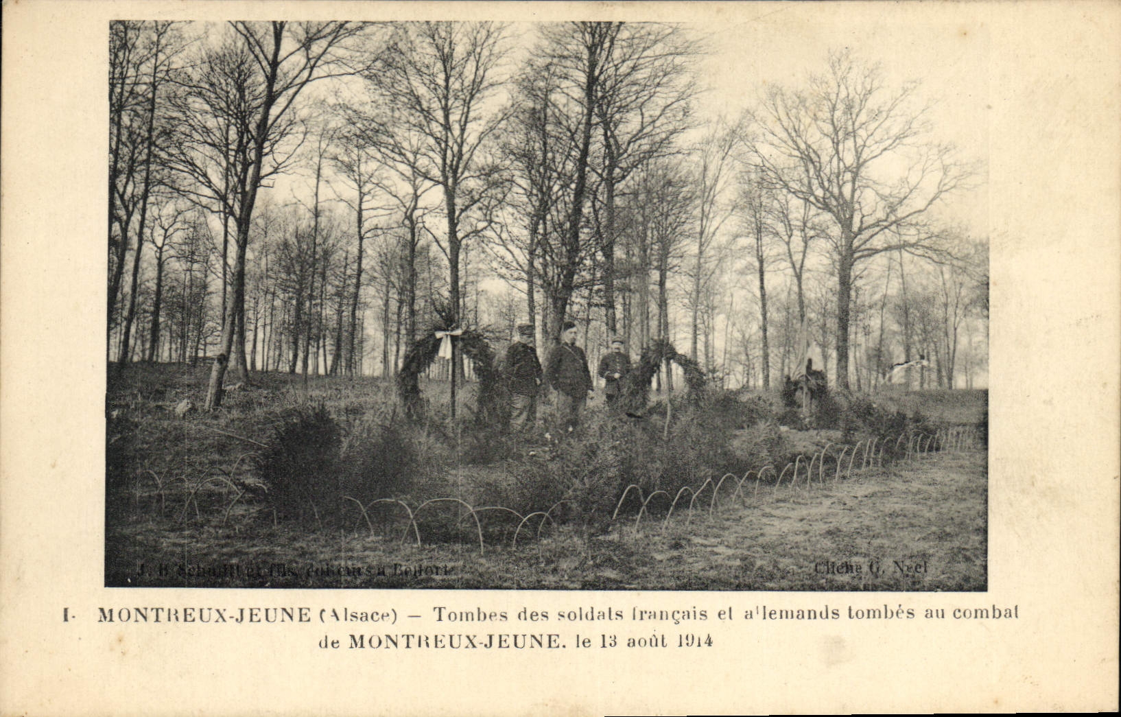 Montreux-Jeune (Alsace) — Tombes des soldats français et allemands tombés au combat de Montreux-Jeune, le 13 août 1914 — Cliché G. Neel