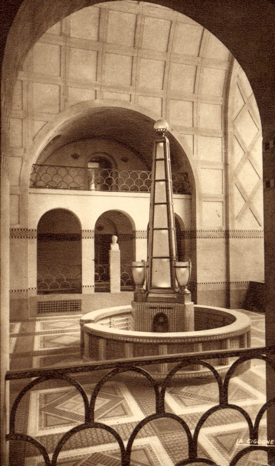 CPA Plombieres les Bains Vosges La Buvette 